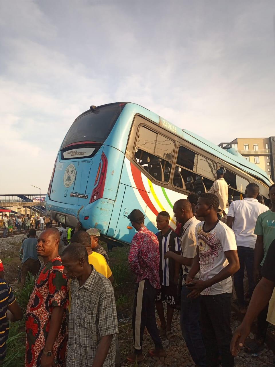 Train smashes a Lagos State Government worker bus with registration number 04A- 48LA Train smashes a Lagos State Government worker bus with registration number 04A- 48LA